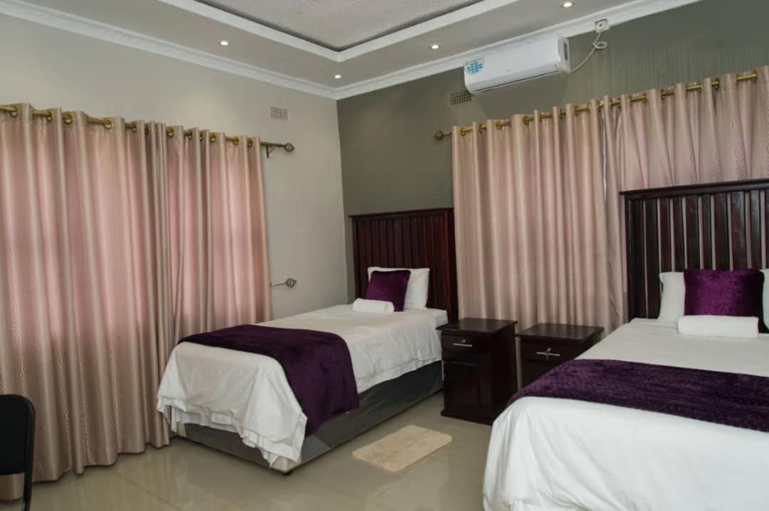 848 Guest House, Victoria Falls, Zimbabwe