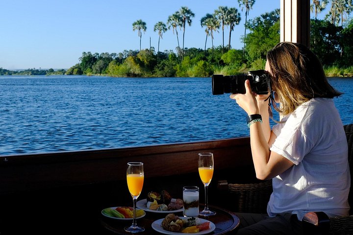 Birdwatching cruise in zambezi river in Victoria Falls