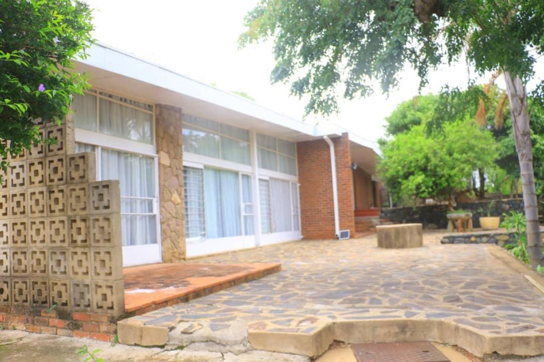 Bulawayo Guest House, Cecil Avenue, Zimbabwe
