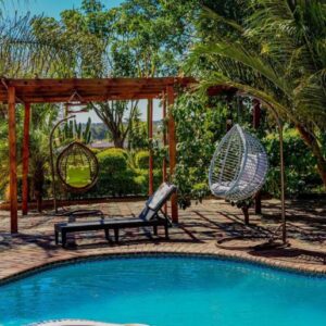 Mqabuko house with pool, Bulawayo, Zimbabwe