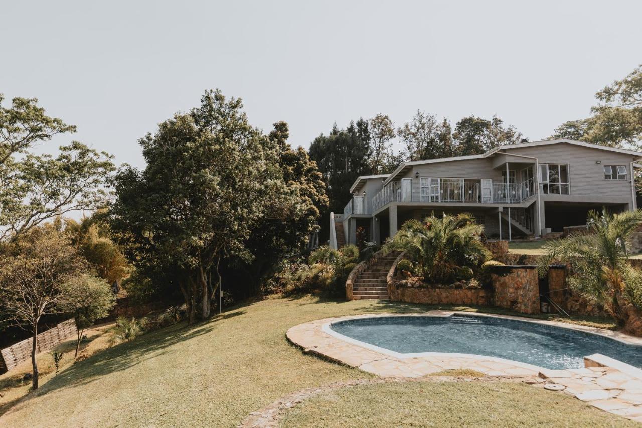 Helensvale luxury villa with pool, Harare, Zimbabwe