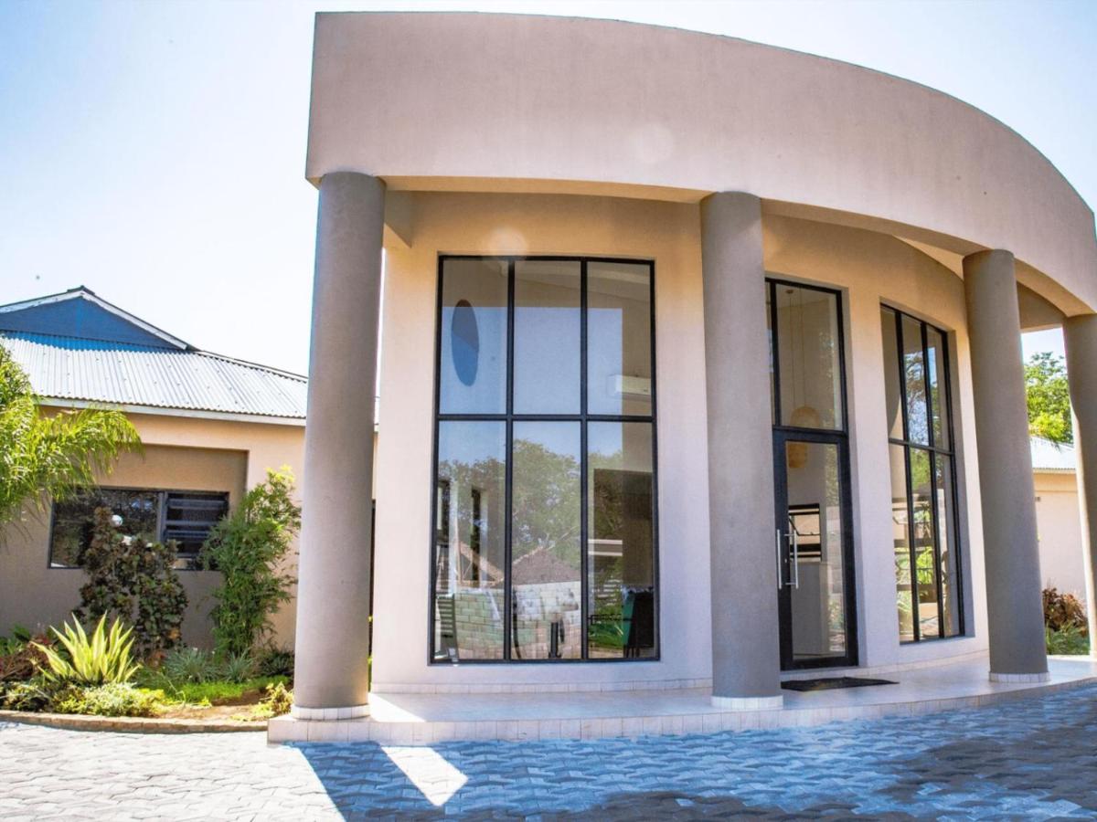 The Telescope Boutique Lodge, Victoria Falls, Zimbabwe