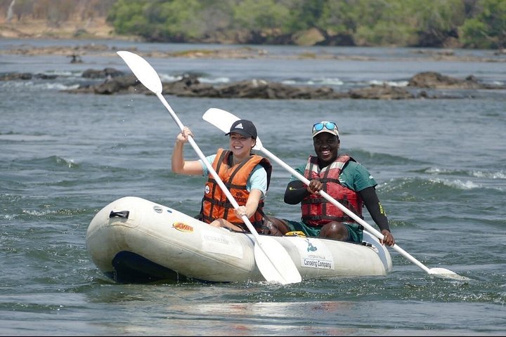 Upper zambezi canoeing in Victoria Falls