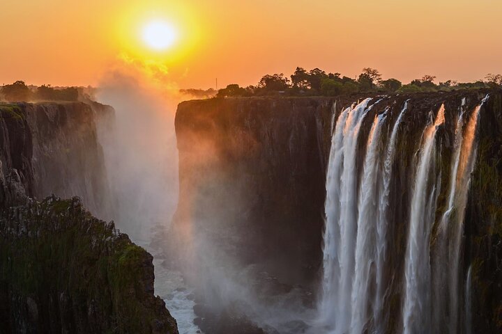 Victoria falls private guided tour in Victoria Falls
