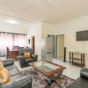 Wood Road Guest Lodge, Victoria Falls, Zimbabwe